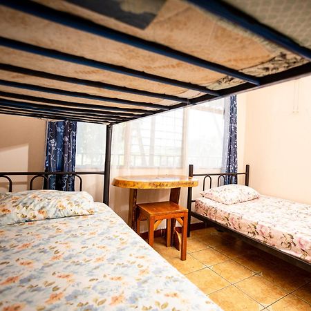 Manuel Antonio Hostel Dış mekan fotoğraf
