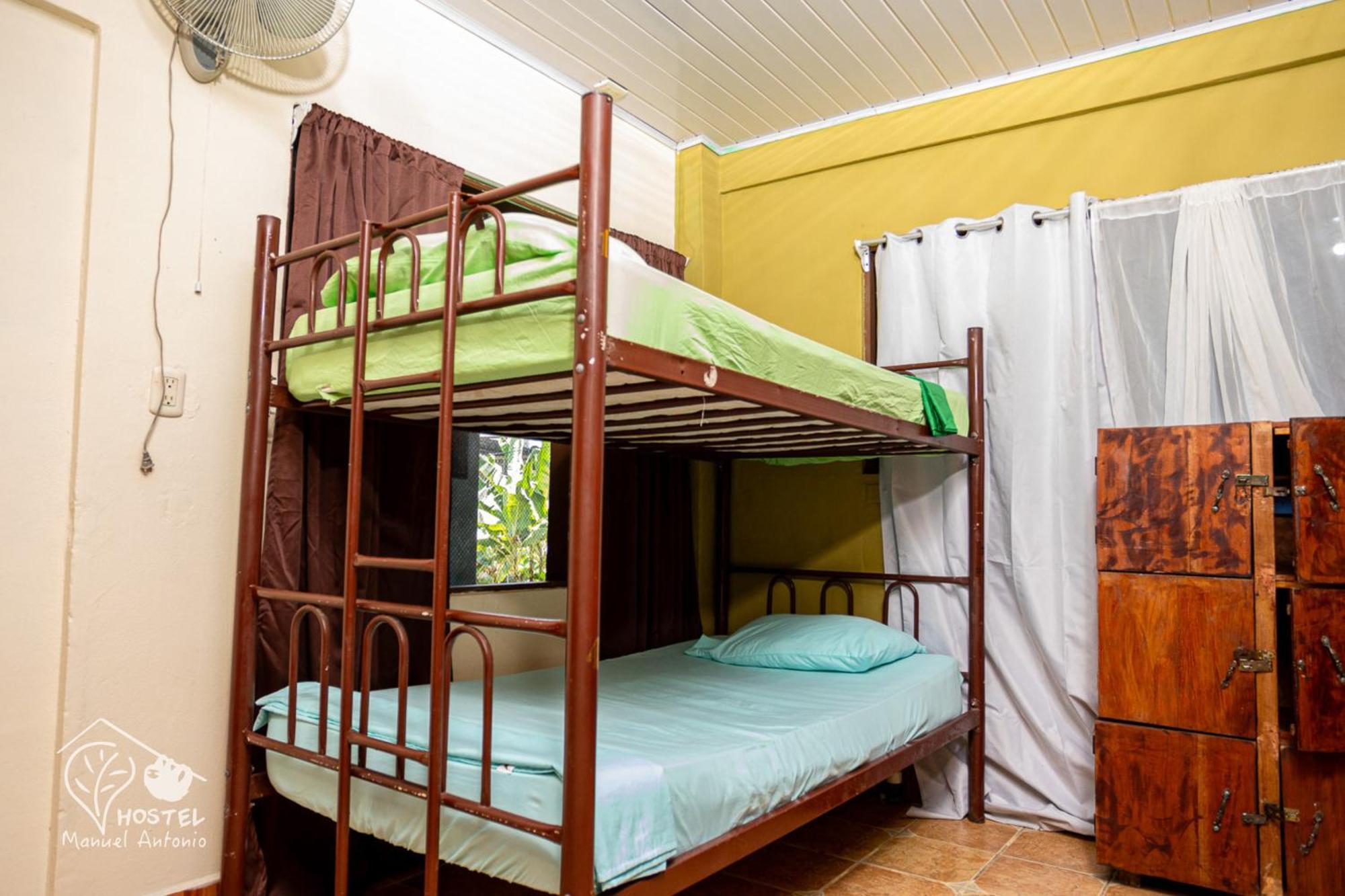Manuel Antonio Hostel Dış mekan fotoğraf