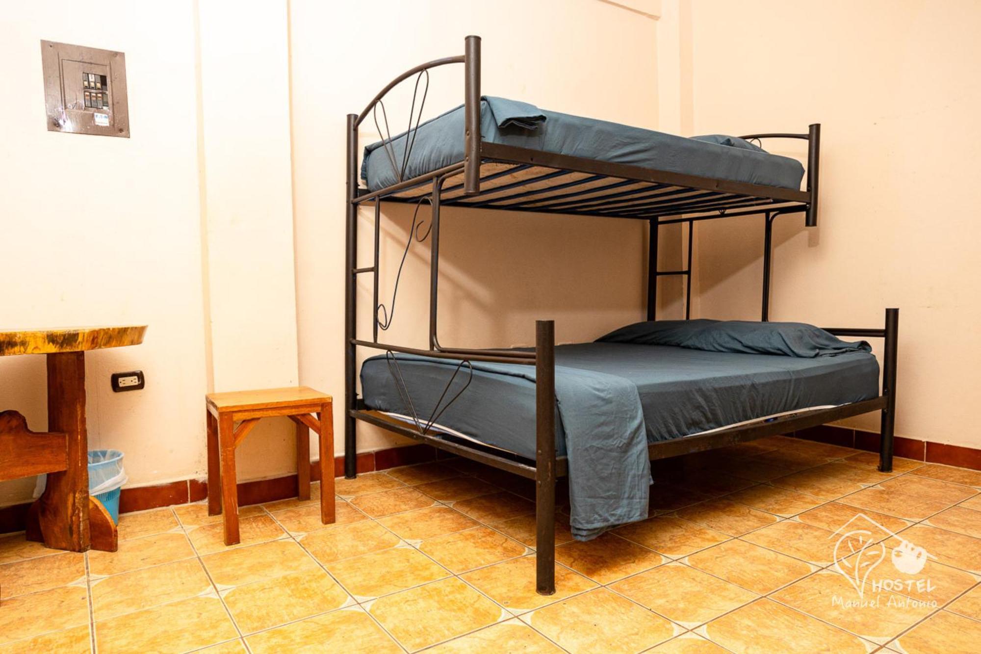 Manuel Antonio Hostel Dış mekan fotoğraf