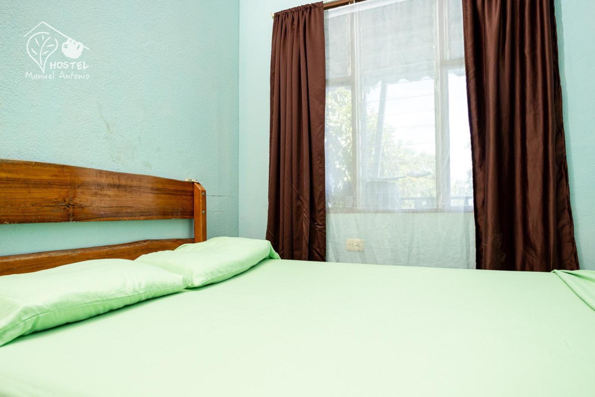 Manuel Antonio Hostel Dış mekan fotoğraf