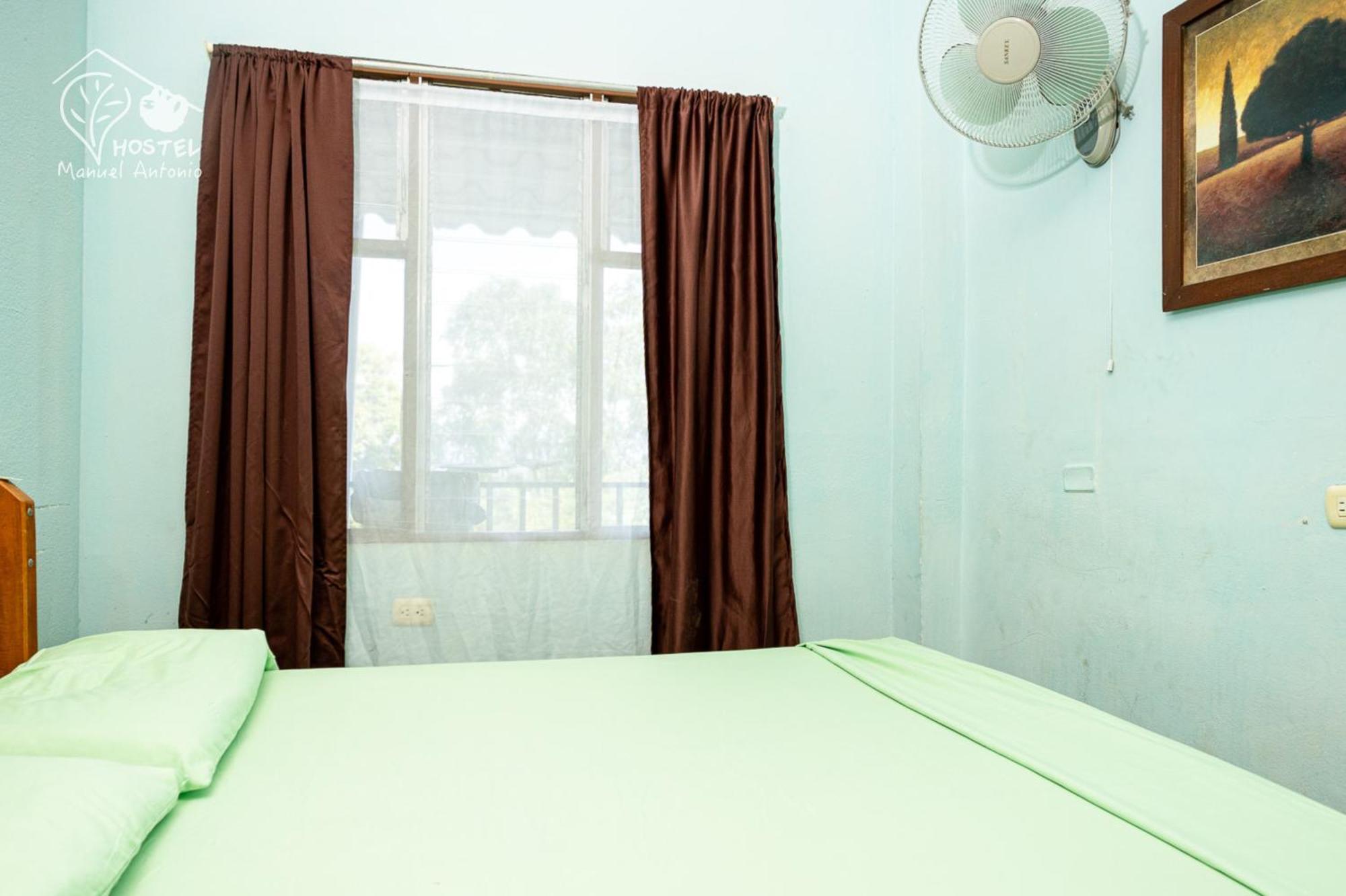 Manuel Antonio Hostel Dış mekan fotoğraf