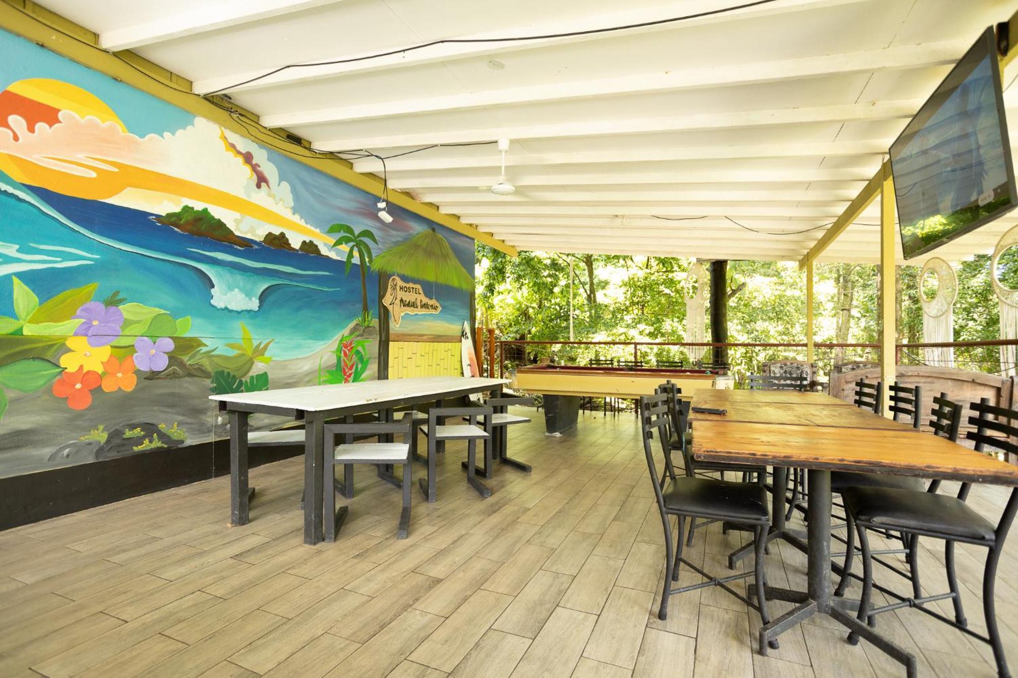 Manuel Antonio Hostel Dış mekan fotoğraf